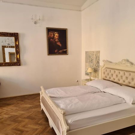 Apartmany Svaeta Barborka Banska Stiavnica Bagian luar foto
