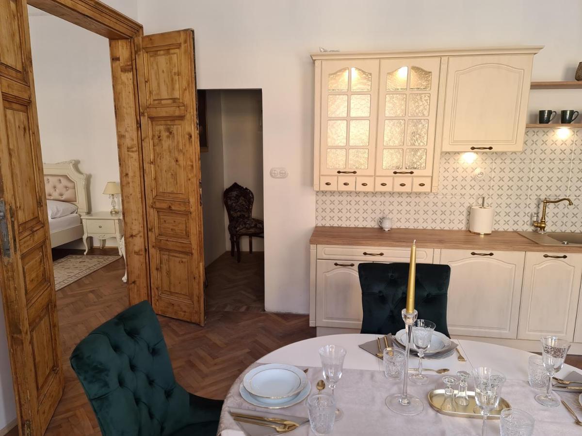 Apartmany Svaeta Barborka Banska Stiavnica Bagian luar foto