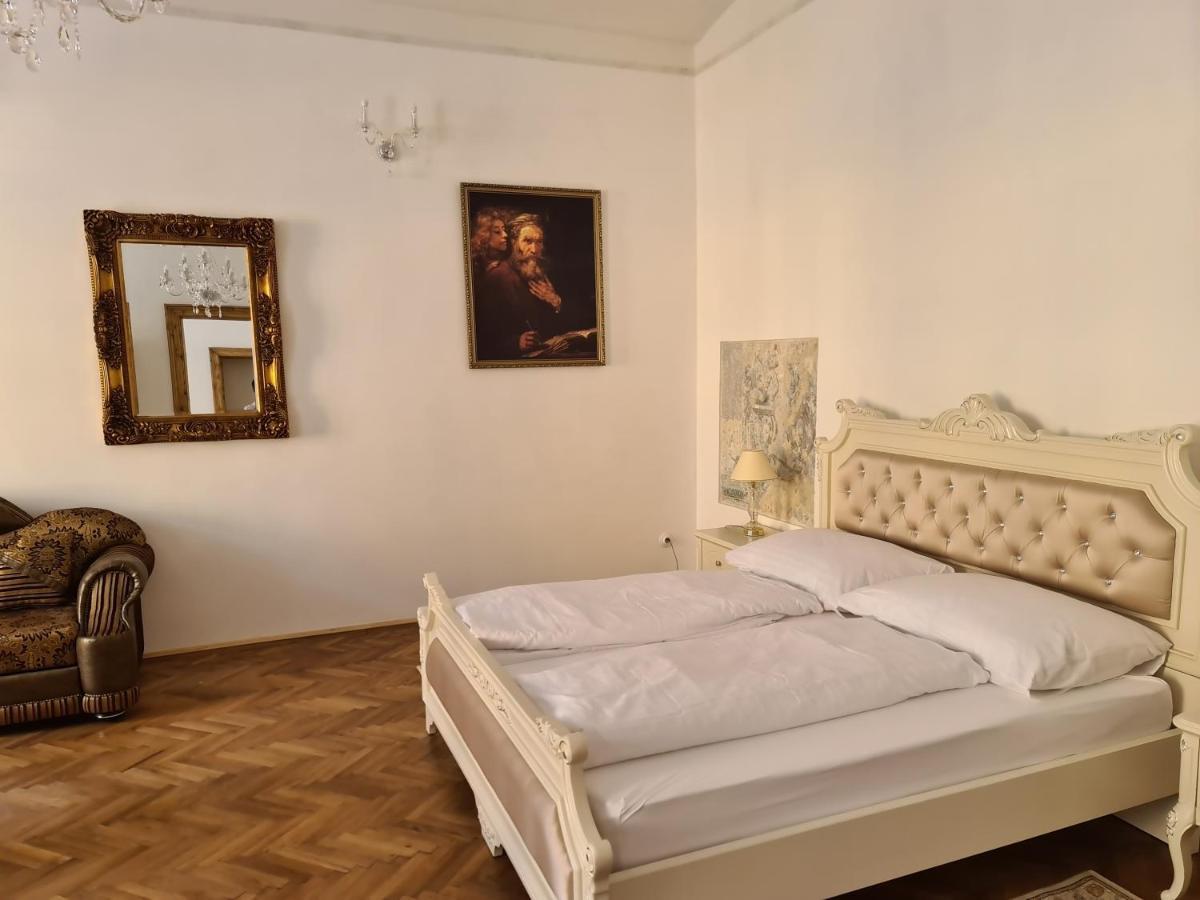 Apartmany Svaeta Barborka Banska Stiavnica Bagian luar foto